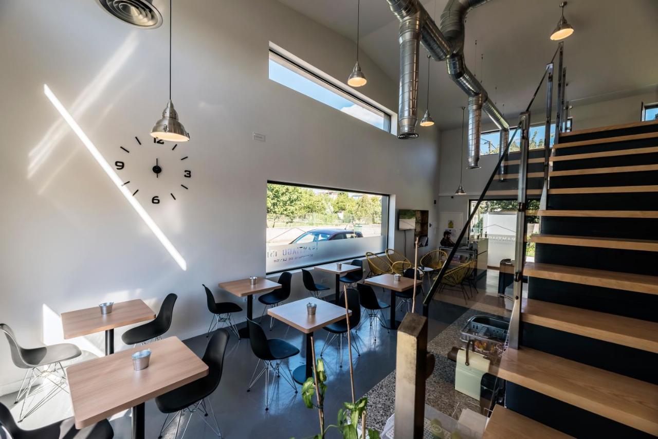 Albergue Santiago 15 Monforte Монфорте-де-Лемос Екстер'єр фото
